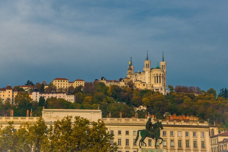 Lyon & Geneva 0002 - 20151025